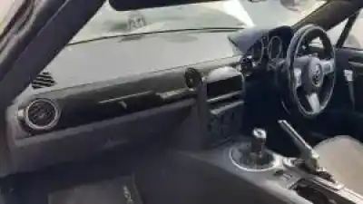 Scrapping Vehicle mazda mx-5 (nc) lf of the year 2005 powered 