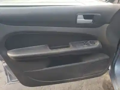 Здавання транспортного засобу ford focus c-max (cap) d-kkda року 2005 потужний 