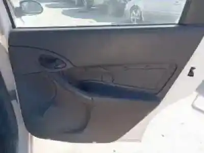 Veículo de Sucata ford focus turnier (cak) c9db do ano 1998 alimentado 