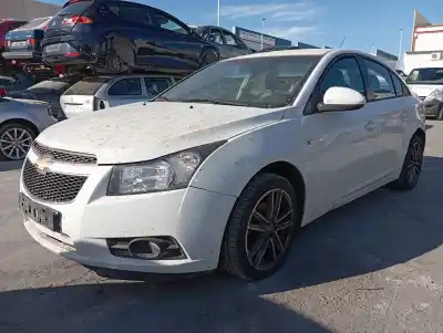 Hurda Aracı CHEVROLET CRUZE  Yılın 2011 güçlü F16D4