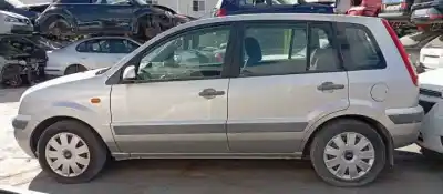 Veículo de Sucata ford fusion (cbk) fxja do ano 2006 alimentado 