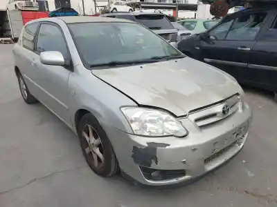 Vehicul casat toyota                                             corolla (e12)                                                                                                                                                                                                                                              2.0 d-4d sol sedán                                                                                                                                                                                                                                         al anului 2005 alimentat 1cdftv