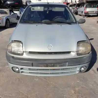 Scrapping Vehicle renault clio ii fase i (b/cbo) d7f720 of the year 2000 powered 