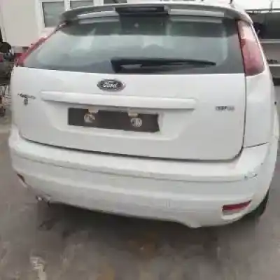 Veículo de Sucata ford focus berlina (cap) q6da do ano 2004 alimentado 