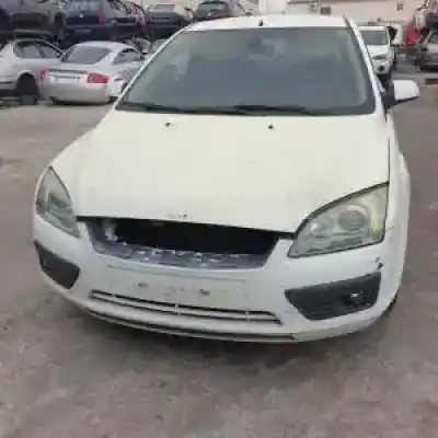 Veículo de Sucata ford focus berlina (cap) q6da do ano 2004 alimentado 