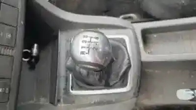 Veículo de Sucata ford focus berlina (cap) q6da do ano 2004 alimentado 