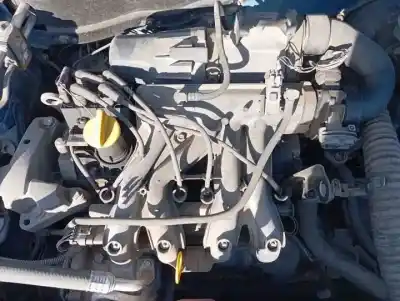 Здавання транспортного засобу renault clio ii fase ii (b/cb0) d7f726 року 2001 потужний 
