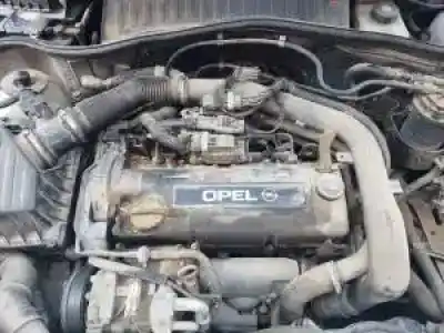 Veículo de Sucata opel combo y17dtl do ano 2002 alimentado 