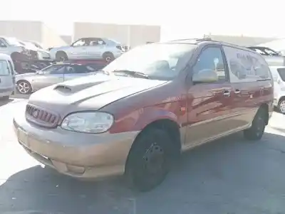 Veículo de Sucata kia carnival d/j3 do ano 2000 alimentado 