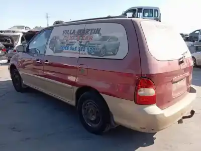Veículo de Sucata kia carnival d/j3 do ano 2000 alimentado 