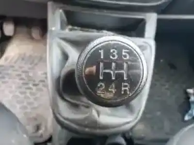 Véhicule à la ferraille citroen nemo (vu) fhy de l'année 2016 alimenté 