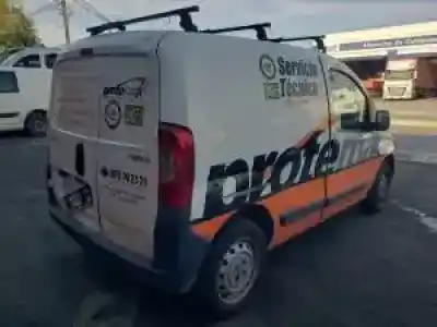 Véhicule à la ferraille citroen nemo (vu) fhy de l'année 2016 alimenté 