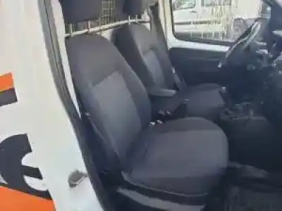 Véhicule à la ferraille citroen nemo (vu) fhy de l'année 2016 alimenté 