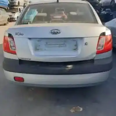 Scrapping Vehicle kia rio (jb) g4ee of the year 2005 powered 