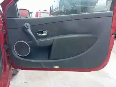 Veículo de Sucata renault clio iii m4r700 do ano 2006 alimentado 