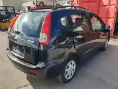 Sloopvoertuig chevrolet tacuma monospace (u100) 2.0 van het jaar 2004 aangedreven 