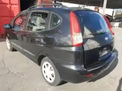 Sloopvoertuig chevrolet tacuma monospace (u100) 2.0 van het jaar 2004 aangedreven 