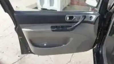 Sloopvoertuig chevrolet tacuma monospace (u100) 2.0 van het jaar 2004 aangedreven 