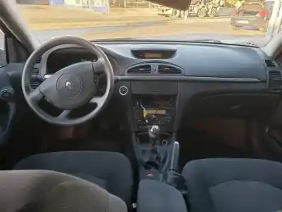 Здавання транспортного засобу renault laguna ii (bg0) f9q674 року 2005 потужний  Здавання транспортного засобу renault laguna ii (bg0) f9q674 року 2005 потужний