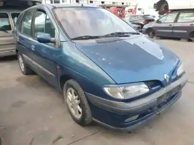 Scrapping Vehicle renault megane i scenic (ja0) k7m702 of the year 1996 powered 