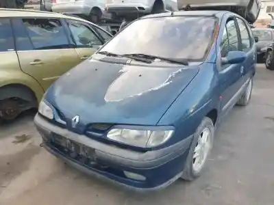 Scrapping Vehicle renault megane i scenic (ja0) k7m702 of the year 1996 powered 