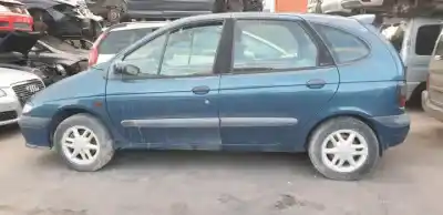 Scrapping Vehicle renault megane i scenic (ja0) k7m702 of the year 1996 powered 