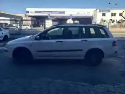Veículo de Sucata fiat stilo (192) 192a8000 do ano 2005 alimentado 