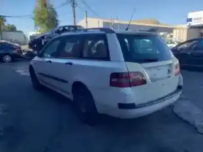 Veículo de Sucata fiat stilo (192) 192a8000 do ano 2005 alimentado 