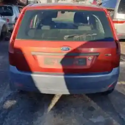 Veículo de Sucata ford fiesta (cbk) f6ja.f6jb do ano 2002 alimentado 