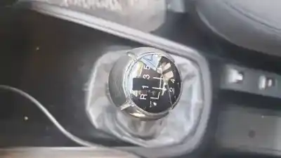 Здавання транспортного засобу seat leon (1m1) g-bcb року 2002 потужний 