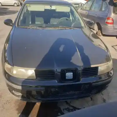 Здавання транспортного засобу seat leon (1m1) g-bcb року 2002 потужний 