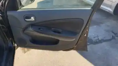 Veículo de Sucata nissan almera (n16/e) yd22ddt do ano 2002 alimentado 