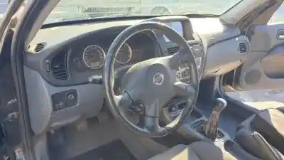 Veículo de Sucata nissan almera (n16/e) yd22ddt do ano 2002 alimentado 