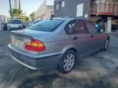 Veículo de Sucata bmw serie 3 berlina (e46) 204d4 do ano 2001 alimentado 