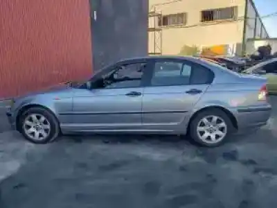 Veículo de Sucata bmw serie 3 berlina (e46) 204d4 do ano 2001 alimentado 