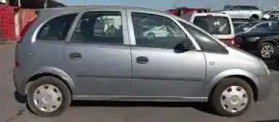 Veicolo di demolizione opel meriva z16se dell'anno 2003 alimentato 