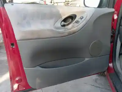 Veicolo di demolizione ford galaxy (vx) nse dell'anno 1995 alimentato 