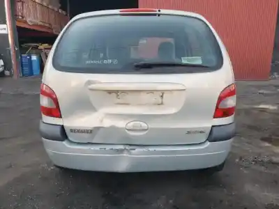 Scrapping Vehicle renault scenic (ja..) k4m700 of the year 2002 powered 