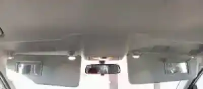 Veicolo di demolizione ford focus c-max (cap) aoda.aodb.syda.g6da.hwda dell'anno 2003 alimentato 