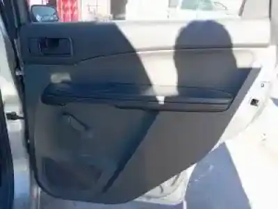 Veicolo di demolizione ford focus c-max (cap) aoda.aodb.syda.g6da.hwda dell'anno 2003 alimentato 