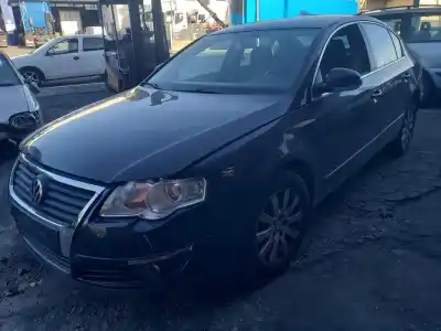 Veicolo di demolizione VOLKSWAGEN PASSAT BERLINA (3C2) D-BKP dell'anno 2005 alimentato 
