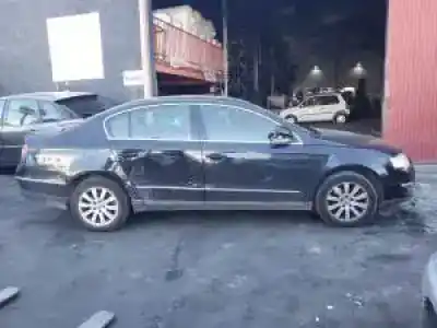 Veículo de Sucata volkswagen passat berlina (3c2) d-bkp do ano 2005 alimentado 