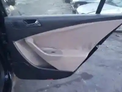 Veículo de Sucata volkswagen passat berlina (3c2) d-bkp do ano 2005 alimentado 