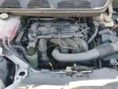 Veicolo di demolizione ford focus c-max (cap) aoda.aodb.syda.g6da.hwda dell'anno 2003 alimentato 