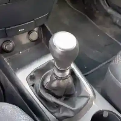 Veicolo di demolizione hyundai i30 (fd) d4fb dell'anno 2008 alimentato 