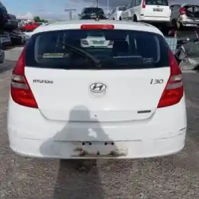 Veicolo di demolizione hyundai i30 (fd) d4fb dell'anno 2008 alimentato 