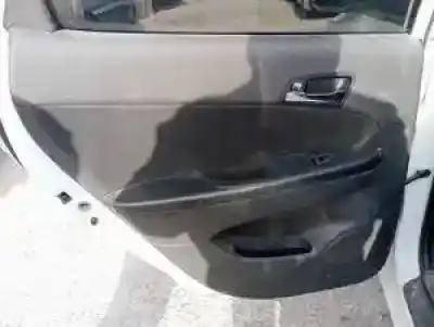 Veicolo di demolizione hyundai i30 (fd) d4fb dell'anno 2008 alimentato 