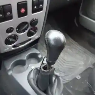 Vehicul casat dacia logan mcv k9k792 al anului 2007 alimentat 