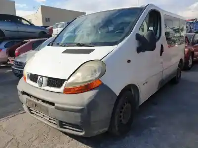Scrapping Vehicle renault trafic combi (ab 4.01) f9q762 of the year 2001 powered 