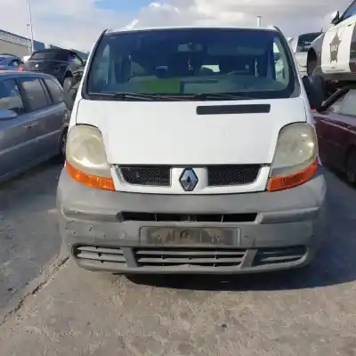 Scrapping Vehicle renault trafic combi (ab 4.01) f9q762 of the year 2001 powered 